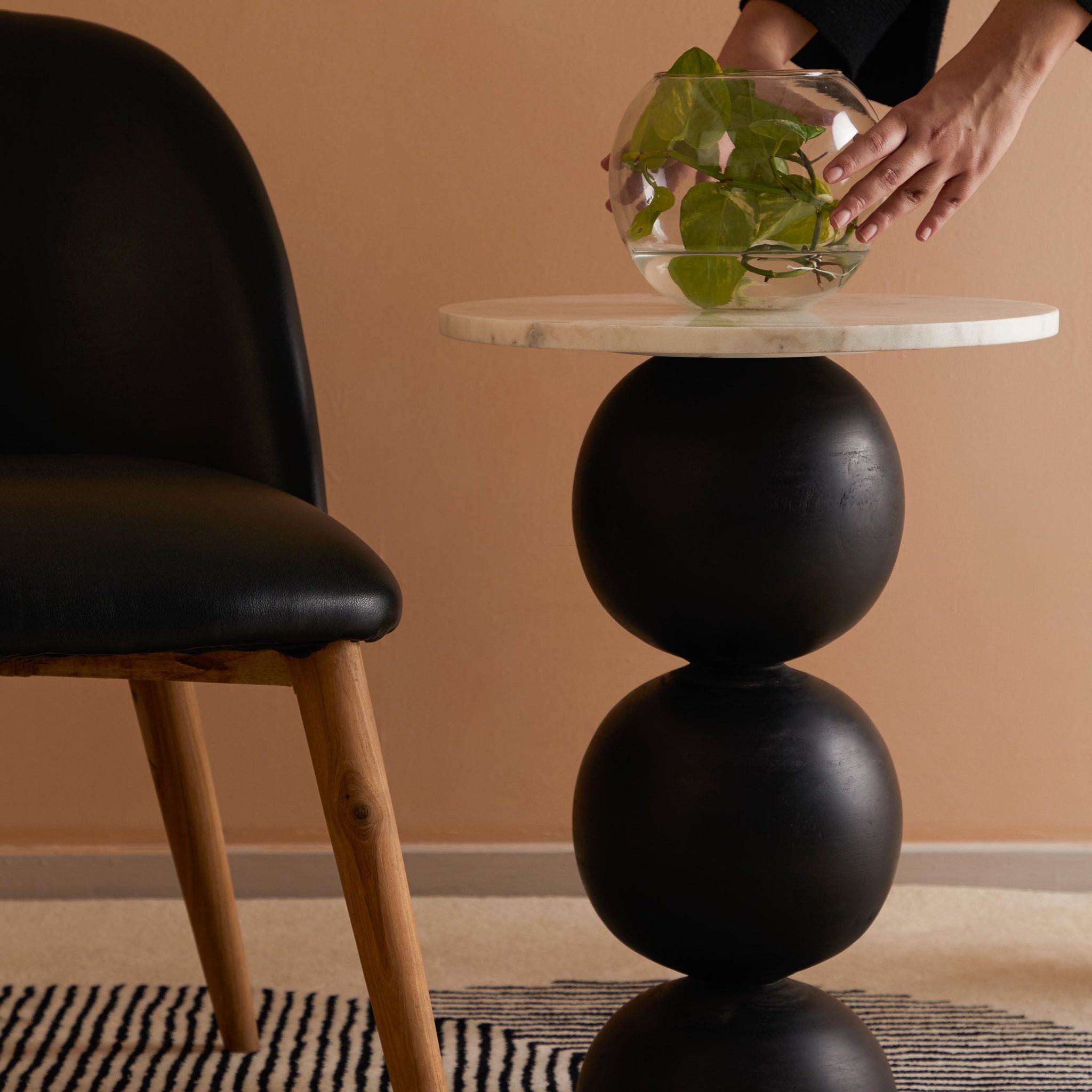 Ball Pack Table - Black