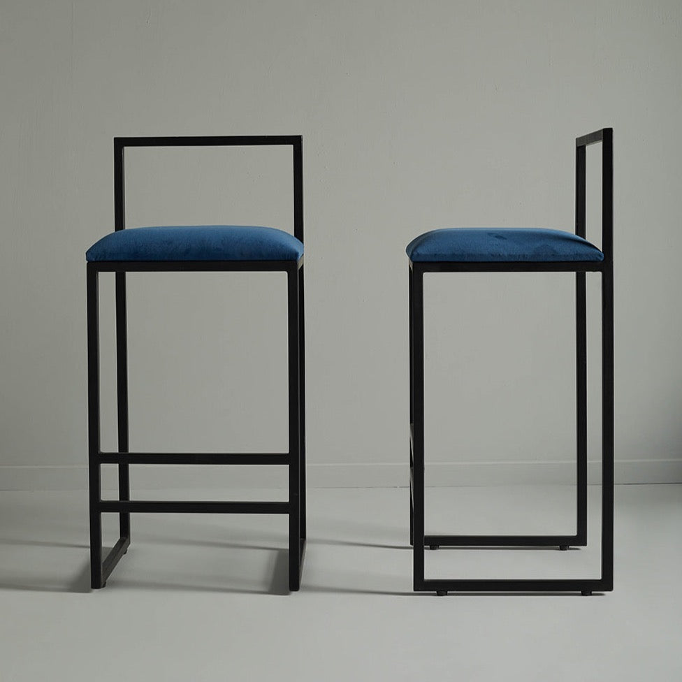 Outline Bar Stool