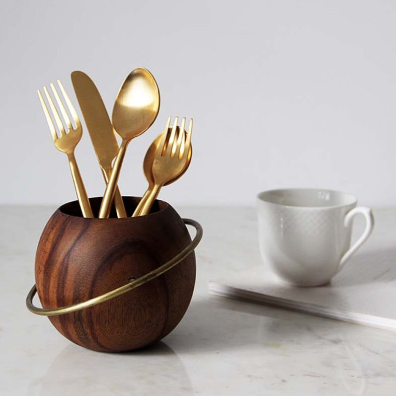 Saturn Utensil Holder