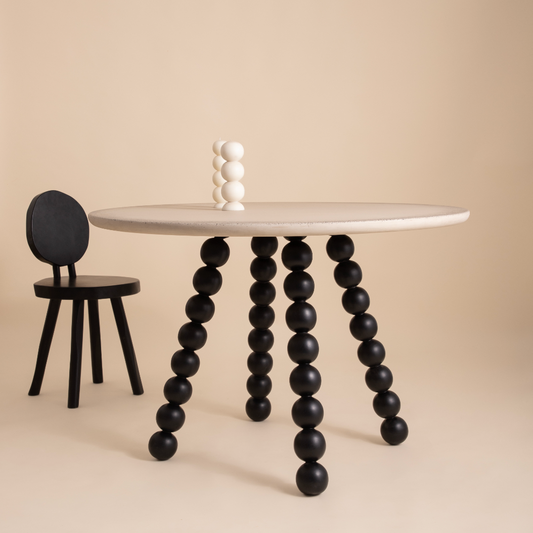 Ball String Dining Table