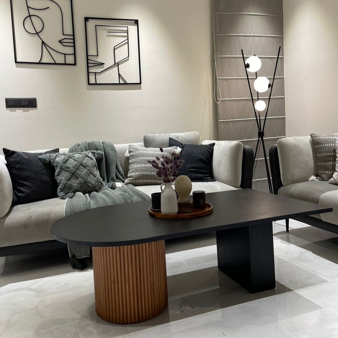 Dot Square coffee Table